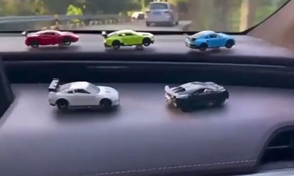 ضوء الوميض الذكي اللاسلكي الشامل: حارس الرحلة المرئي