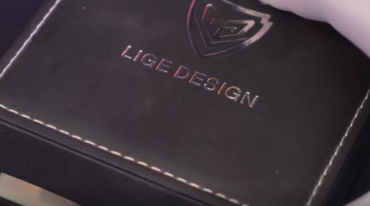 ساعة عجلة القيادة الفاخرة (متحركة)